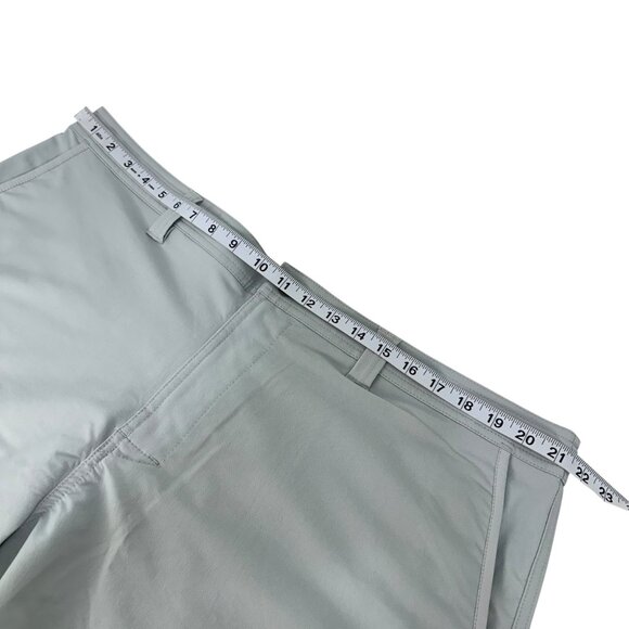 George Mens Light Gray Shorts SZ 42 Nylon Blend Golf Outdoor Activewear 9 inseam - Picture 5 of 9